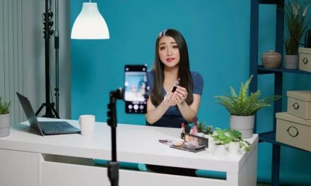 Konten Short Video: TikTok Dan Instagram Reels