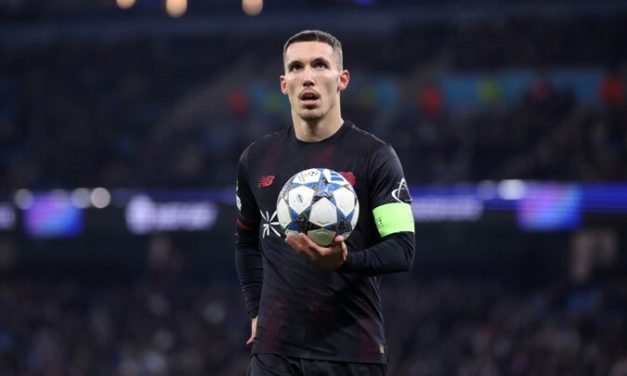 Peran Pemain Kunci Dan Kepemimpinan