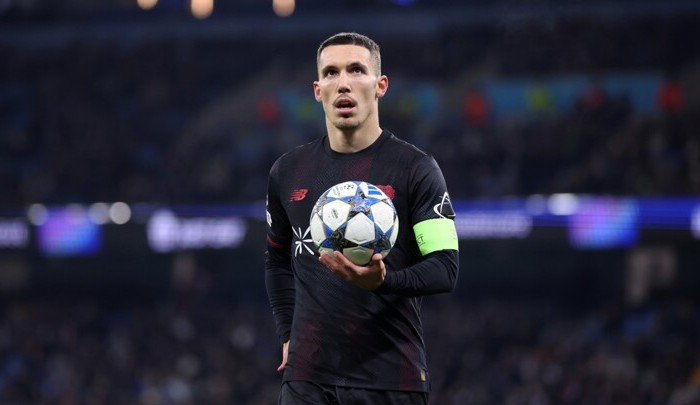 Peran Pemain Kunci Dan Kepemimpinan