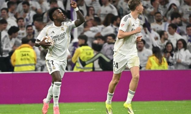 Dunia Sepak Bola Modern Dan Perkembangan Kompetisi Global