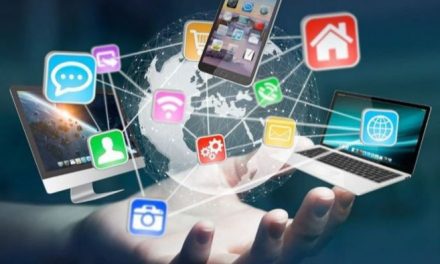 Fenomena Kehidupan Digital Di Era Internet Cepat