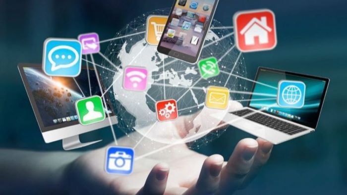Fenomena Kehidupan Digital Di Era Internet Cepat