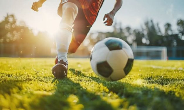 Strategi Taktik Dalam Dunia Sepak Bola Profesional