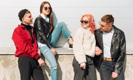 Tren Fashion Terbaru Yang Banyak Digemari Anak Muda