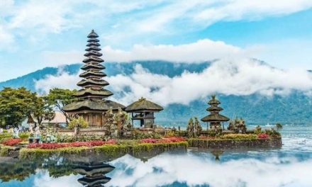 Keunikan Daerah Indonesia Yang Menjadi Daya Tarik Wisata
