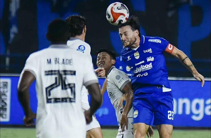 Persaingan Klub Semakin Ketat Dalam Kompetisi Sepak Bola
