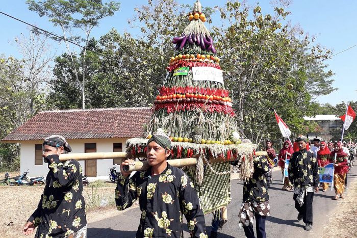 Keunikan Tradisi Daerah Yang Menarik Untuk Dikenal Lebih Dekat